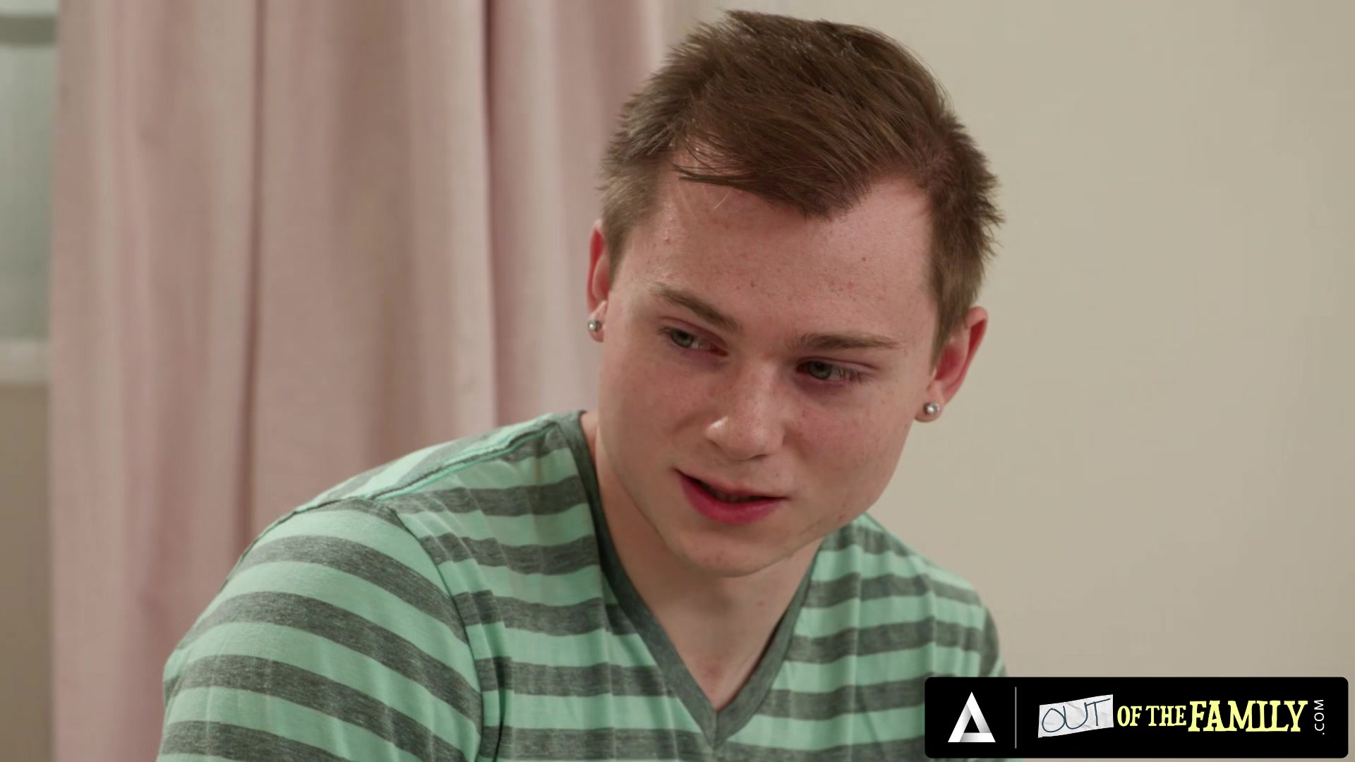 I Double-Smashed Hard My Slutty Stepmom With My Roommate