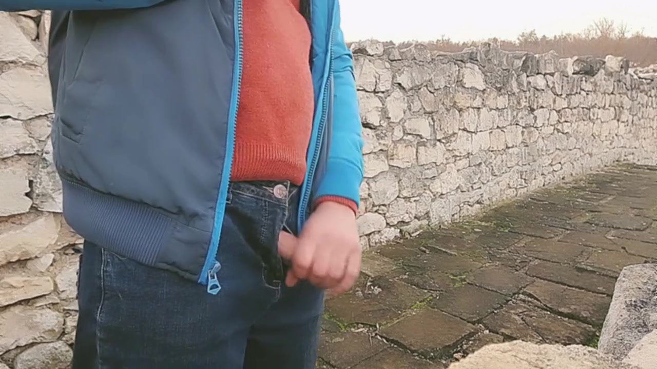 Drinking Beer And Peeing Outdoor 60fps