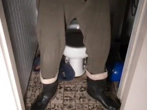 nlboots - toilet, rubber boots and military long johns