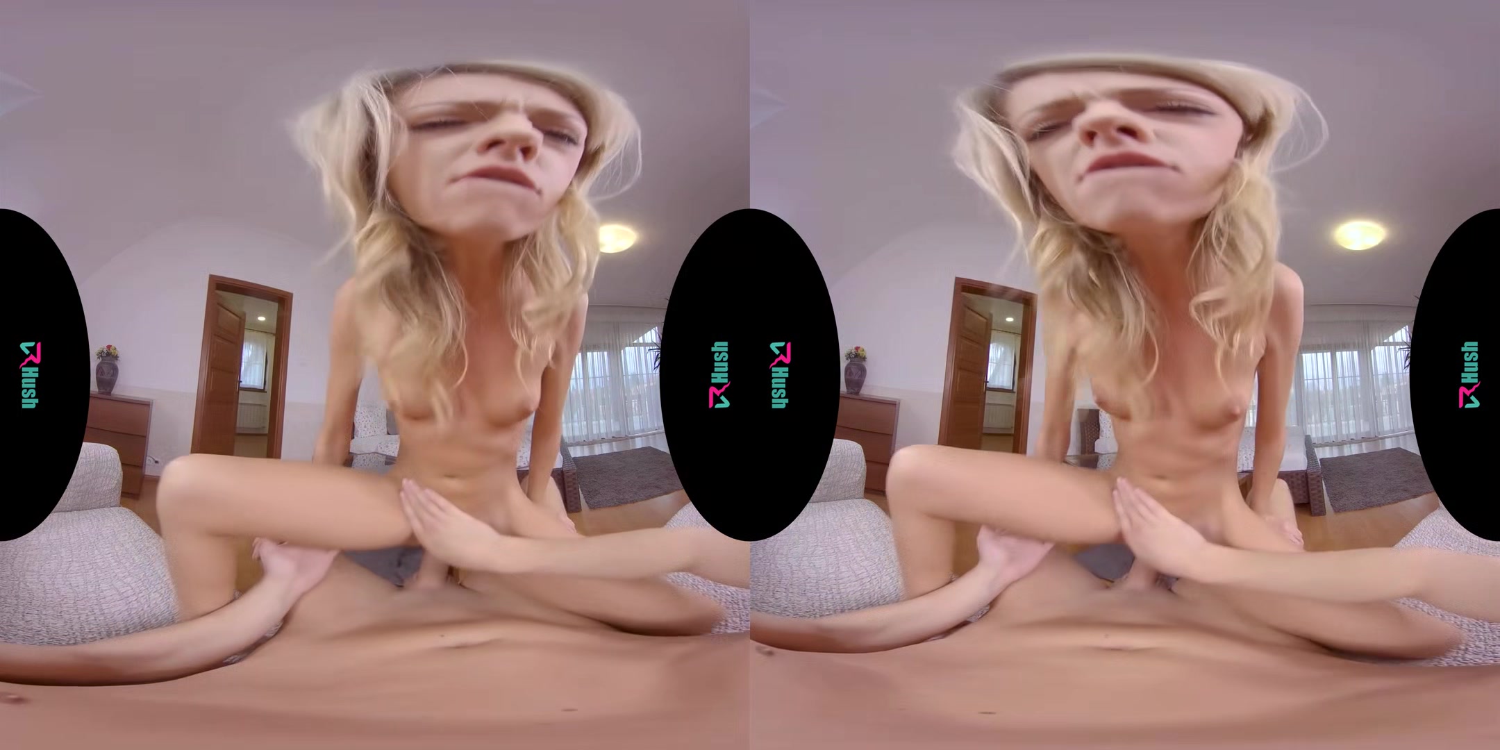 VRHUSH Rebecca Volpetti is ready to drain your cock