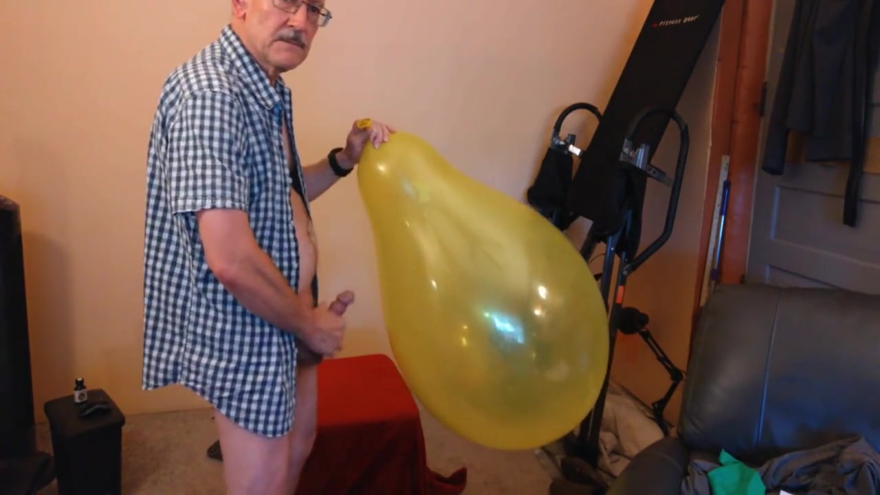98 More Slow Q24 Balloon Inflation And Jerk Off Fun