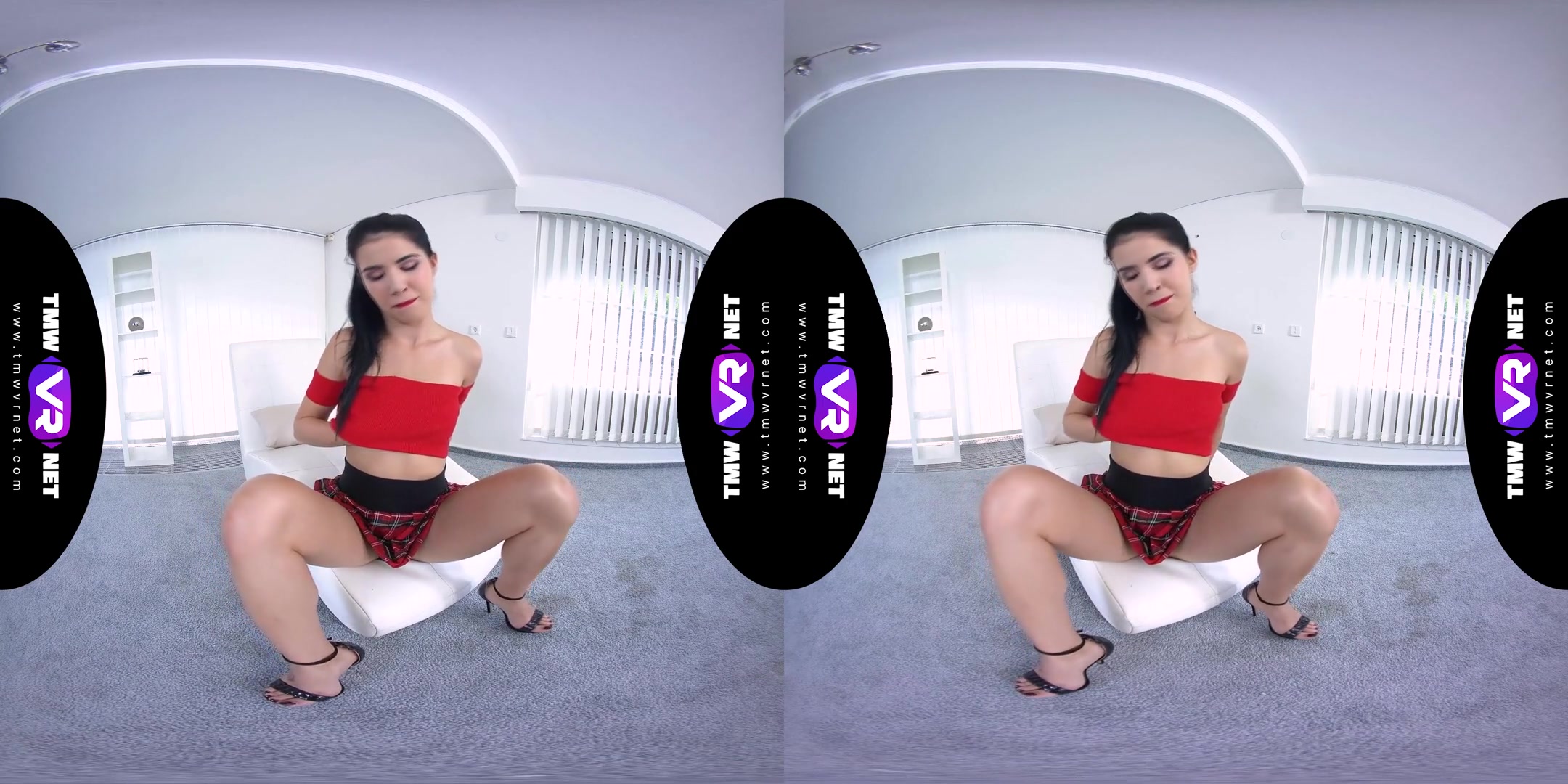 Lady Dee in High-Heeled Brunette Masturbates Till Orgasm - TmwVRNet