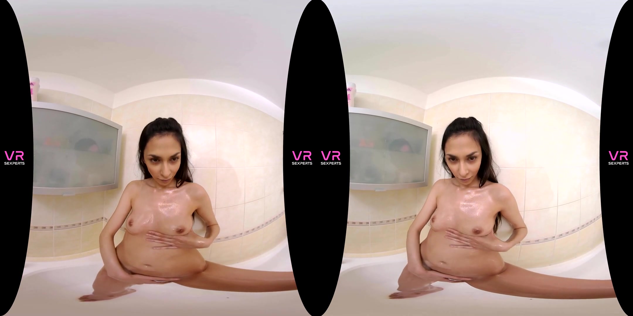 Ashley In the Bathroom Oil Her Sexy Body - SexLikeReal