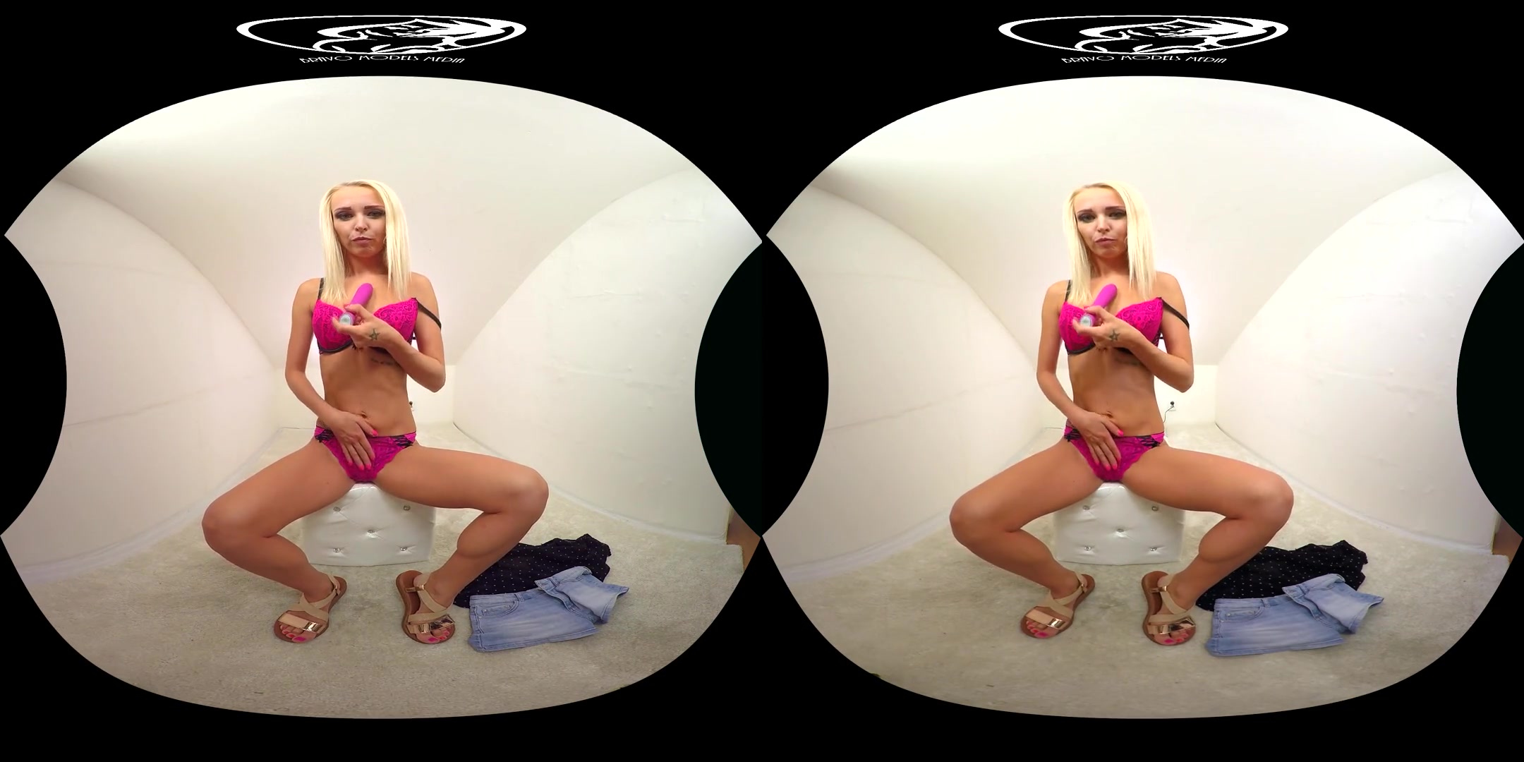 342 - Deborah - SexLikeReal