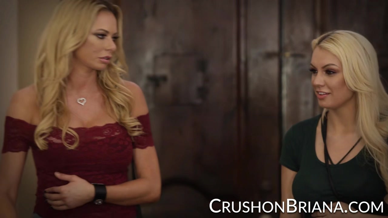 BrianaBanks - Briana Banks And Kenzie Taylor Go On A Wild Ride