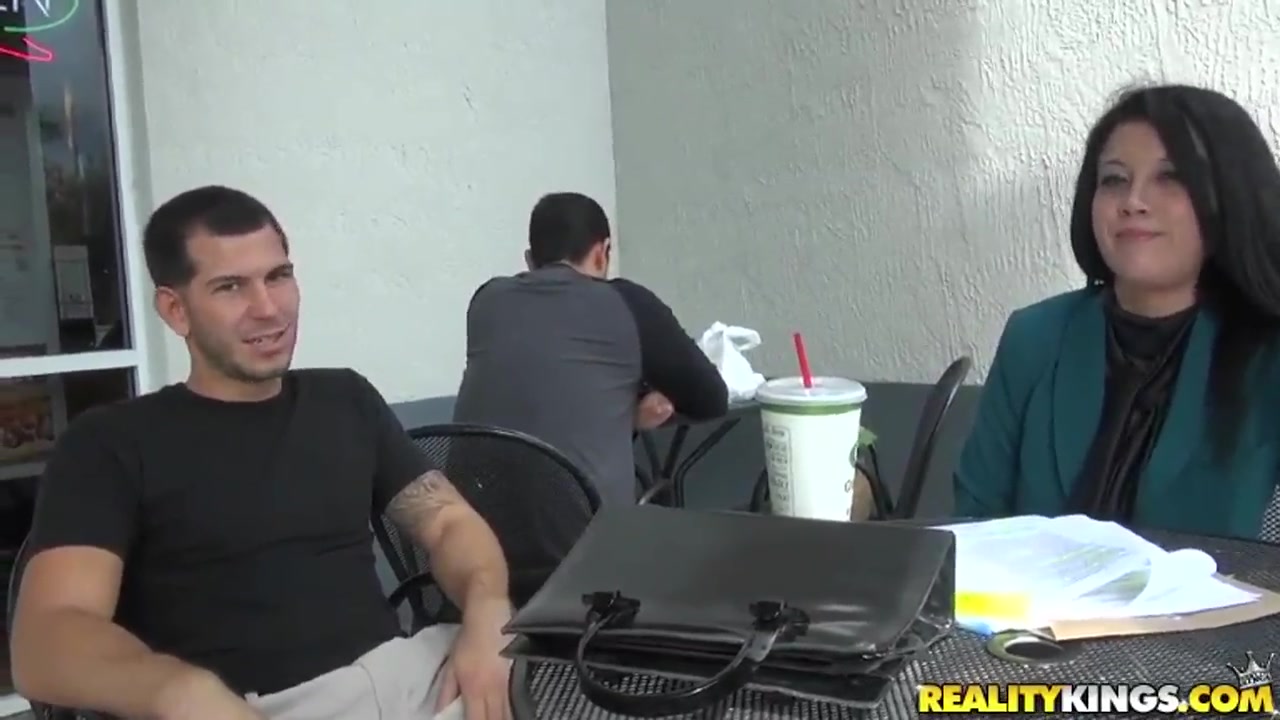 A young dude notices a new fancy chick in his office and invites her home for a fuck
