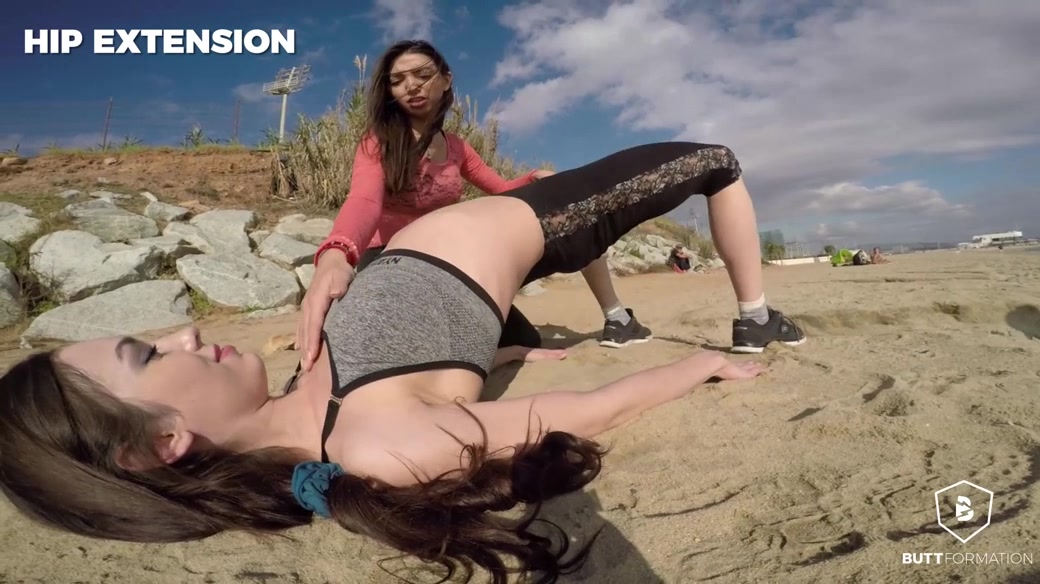Alba De Silva in Hip Extension - ButtFormation