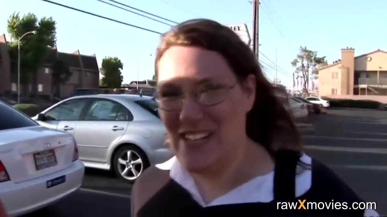Bbw Street Chick In Glasses Sucks Big Dick