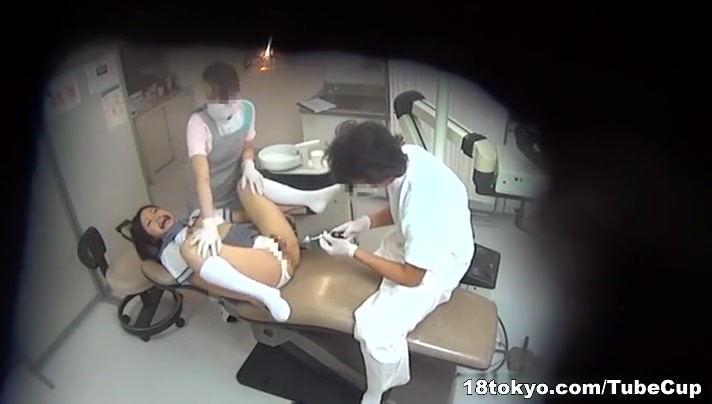 Curious Japanese AV Model gets fucked in dental office