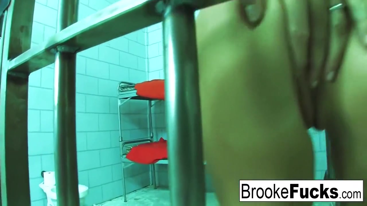 Brooke Brand In Watch Get Down And Dirty In Jail 6 Min