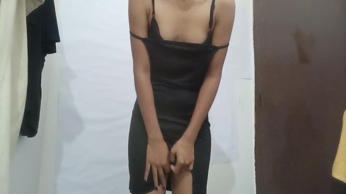 Naughty School Girl Brooke Loves To Touch Herself