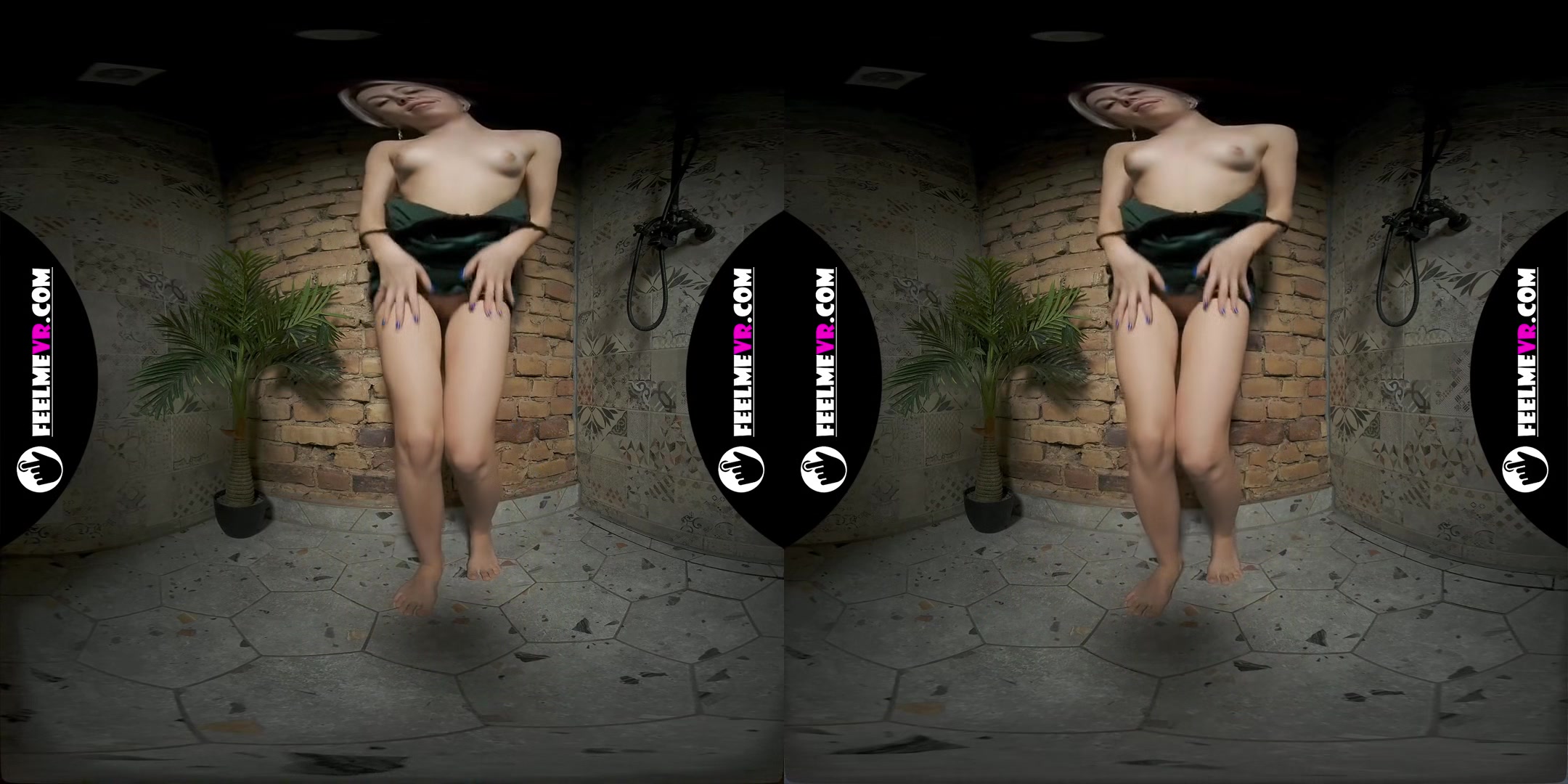 Virtual reality Nico nude oil self massage