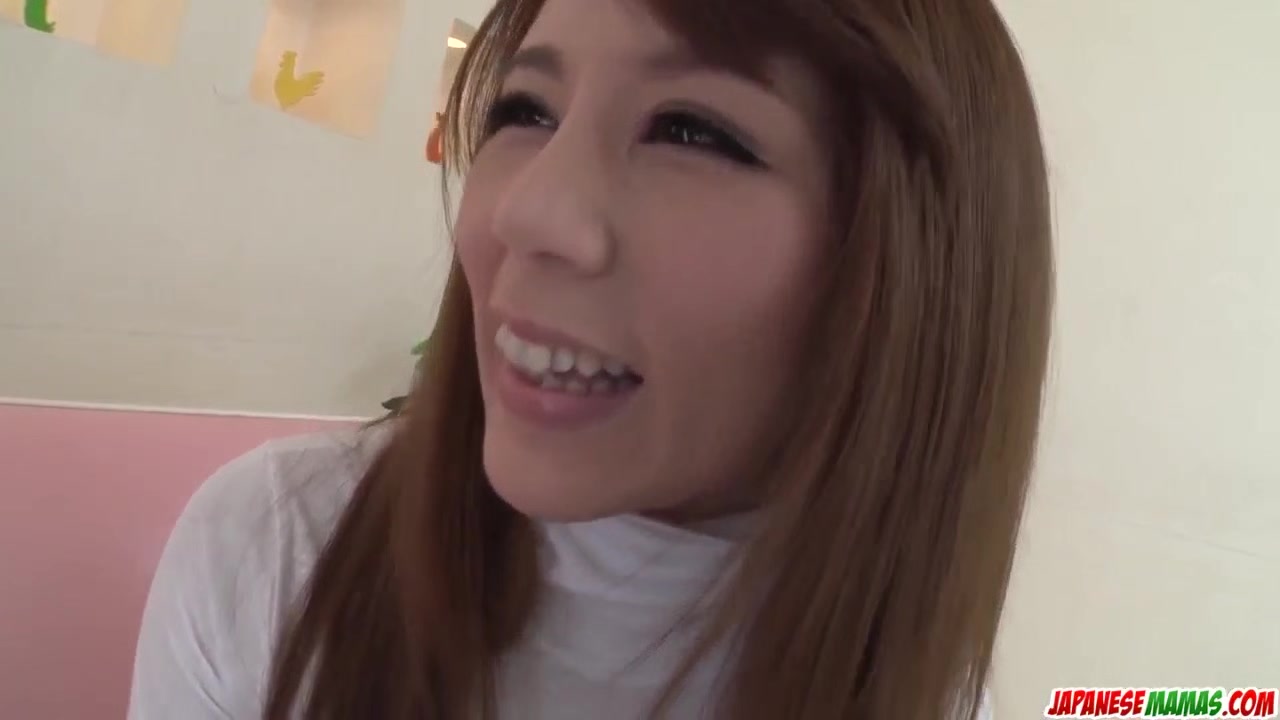 Maki Koizumi shows off impress - More at Japanesemamas.com