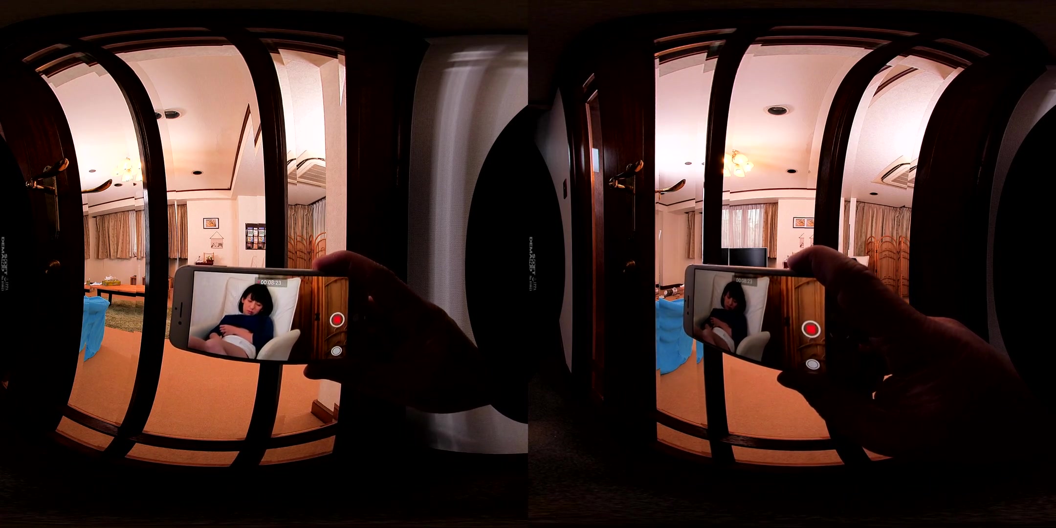Zoomed-in Peeping VR 2 - Upskirt Downblouse
