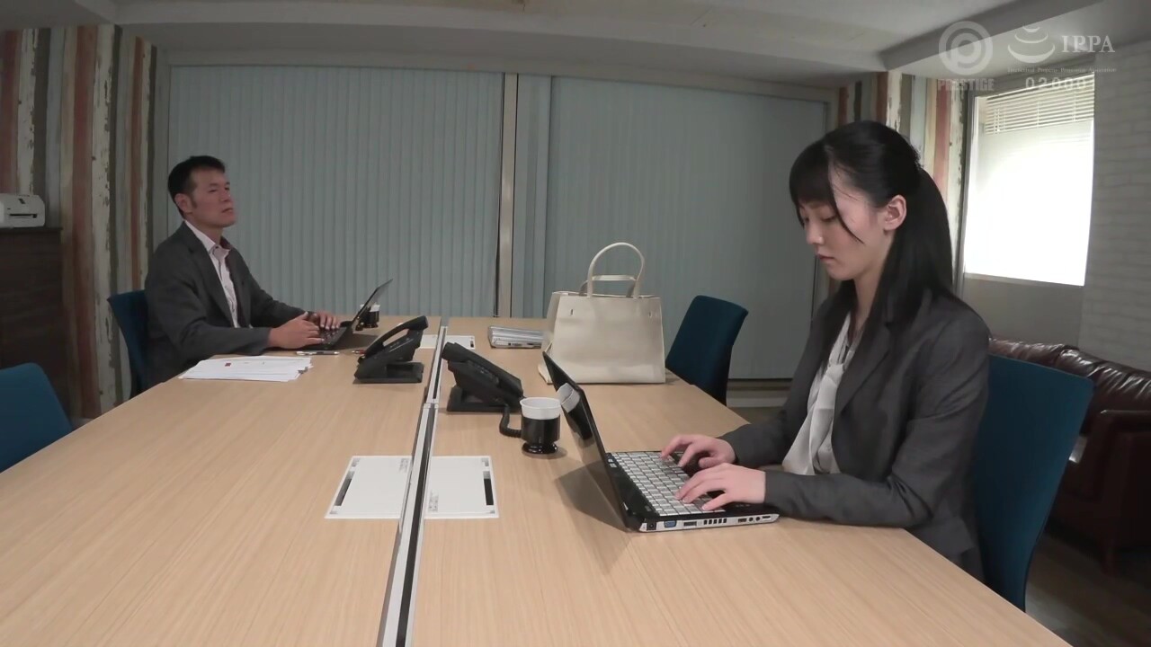 0008270_えっち 美脚 手コキなどが含まれている