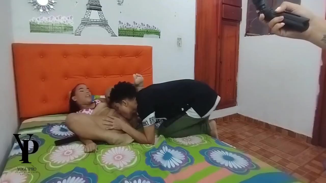 Kathy Cachonda Se Come Una Enorme Polla Hasta Que Se Corren En Su Cono-porno 8 Min With Tony Rick And Huge Boobs