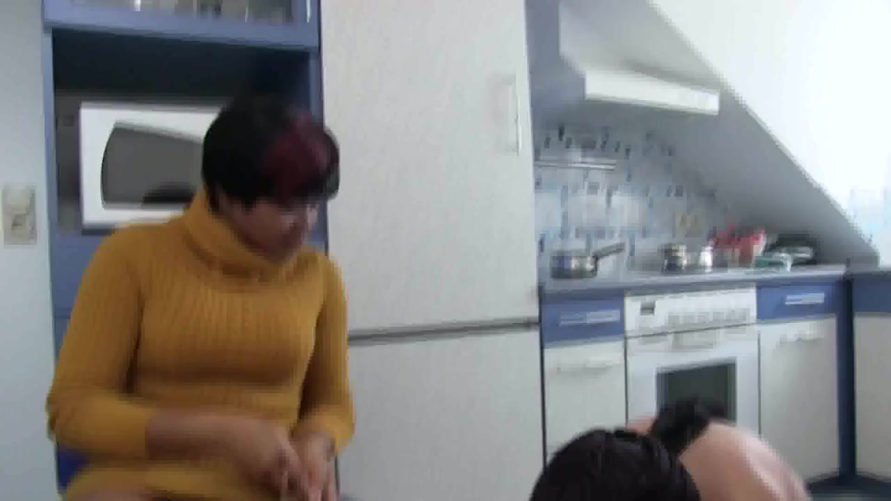Ebony ordered spaghetti by Foot Girls