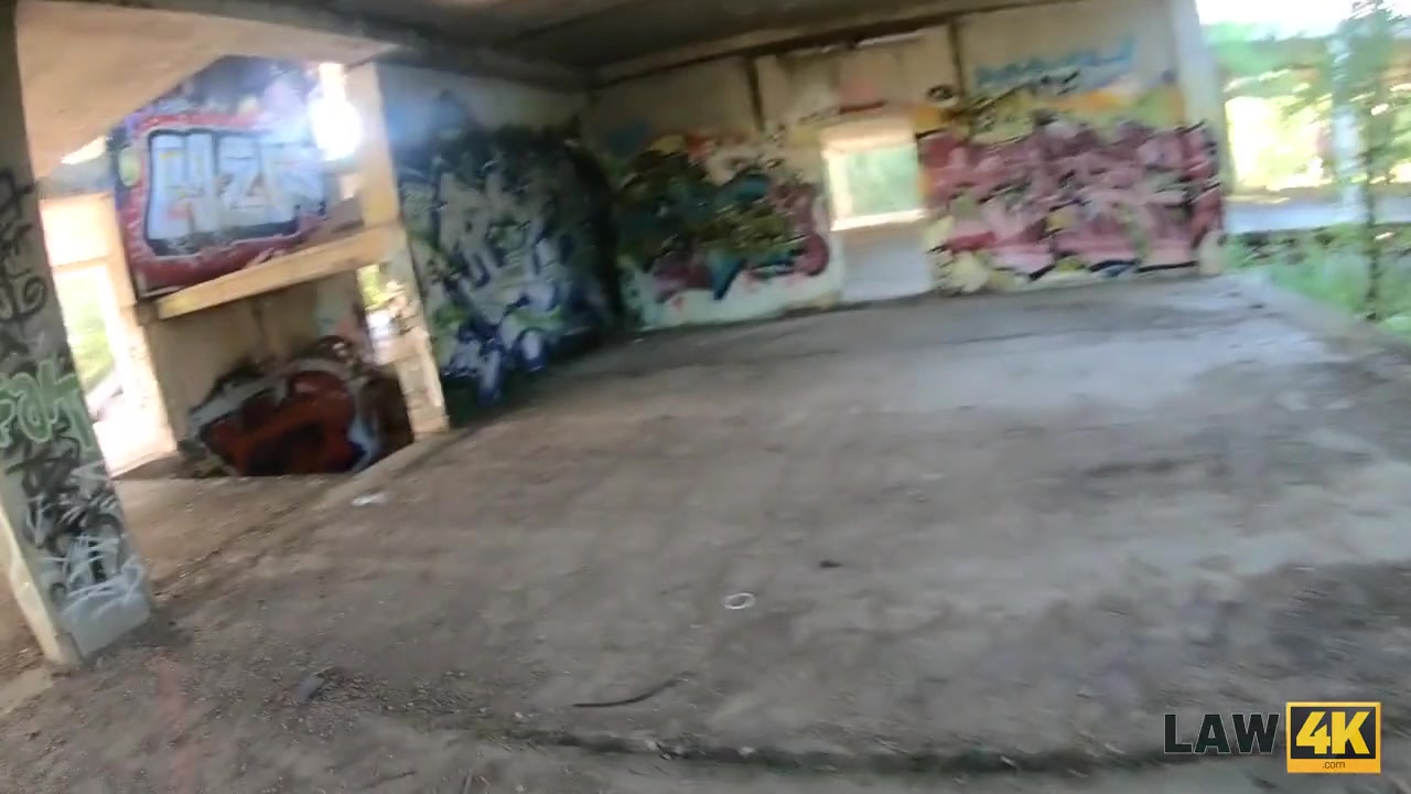 LAW4k. Chick in black tries to steal car but gets busted and fucked