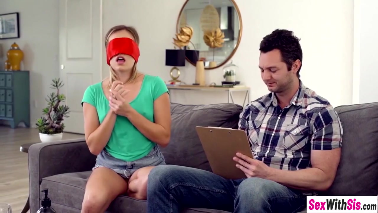 Stepbrother Tested His Horny Stepsis Before With Katie Kush