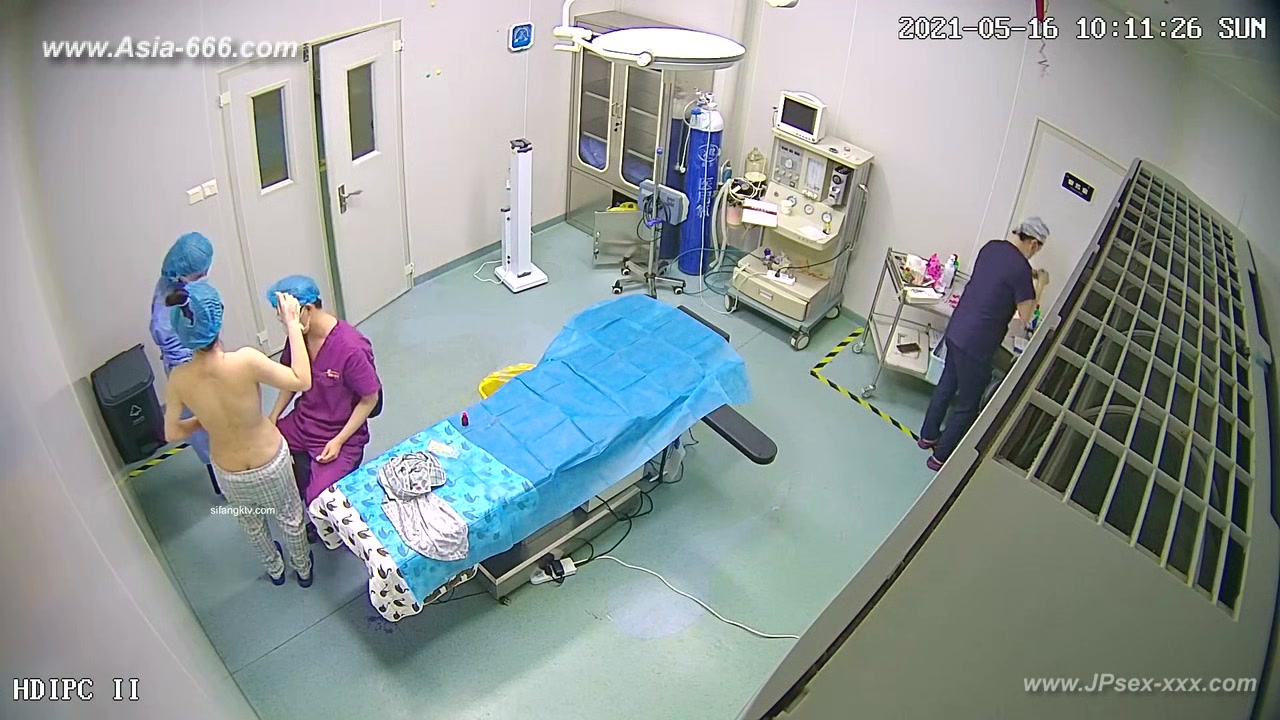 Peeping Hospital patient.6