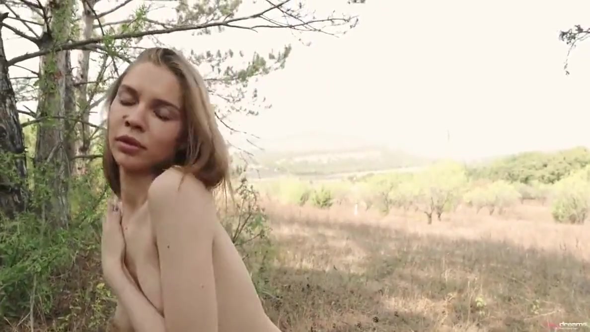 Lana Solo Masturbation Picnic