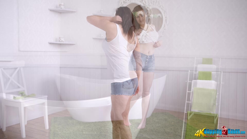 Georgie - Bathtime Tease - BoppingBabes