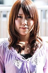 Watch Mami Miura videos
