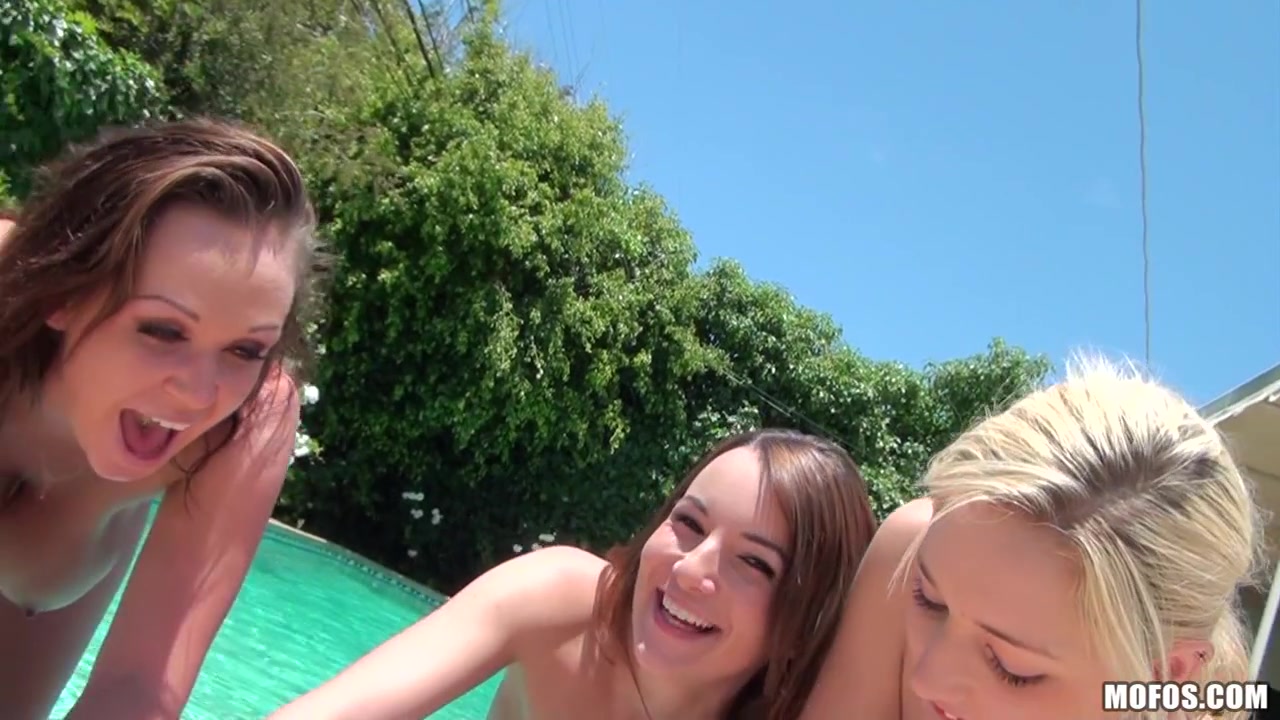 Chloe Reese Carter, Jenna Rose, Rylie Richman - One Favourable Fuck
