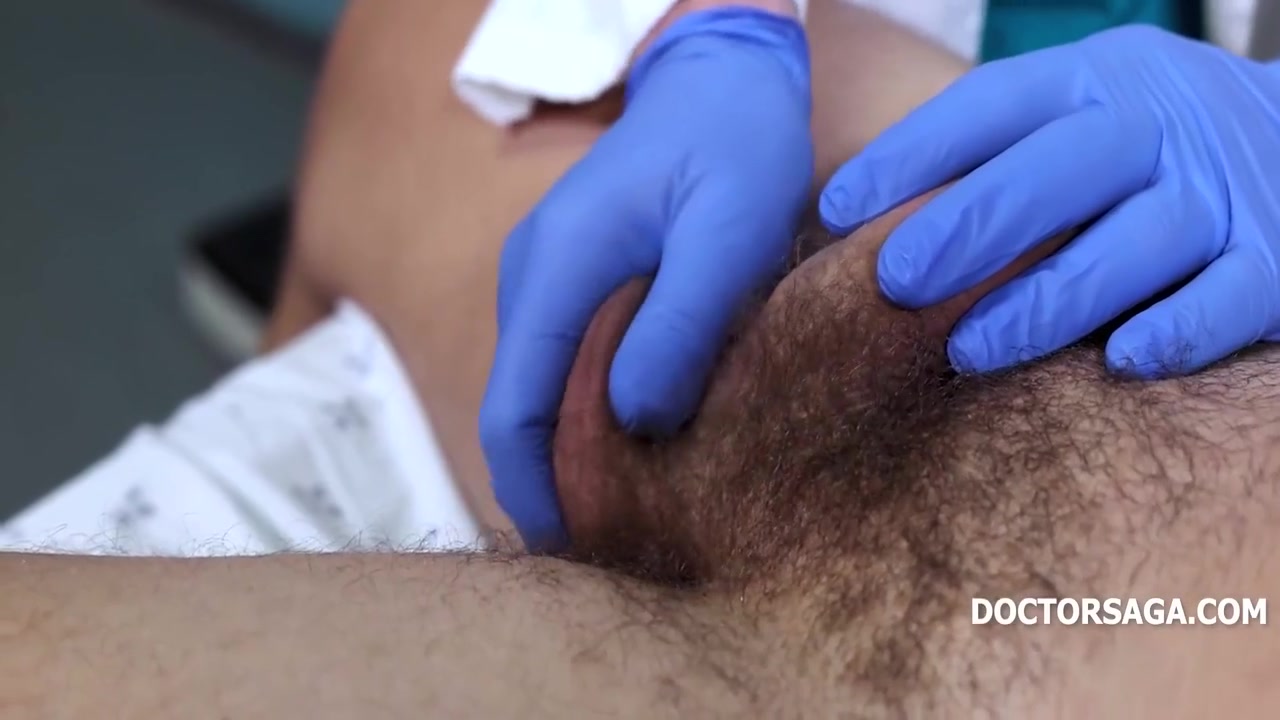 Doctor Helps This Twink With Severe Case Of Hornies With Brody Kayman And Tanner Valentino