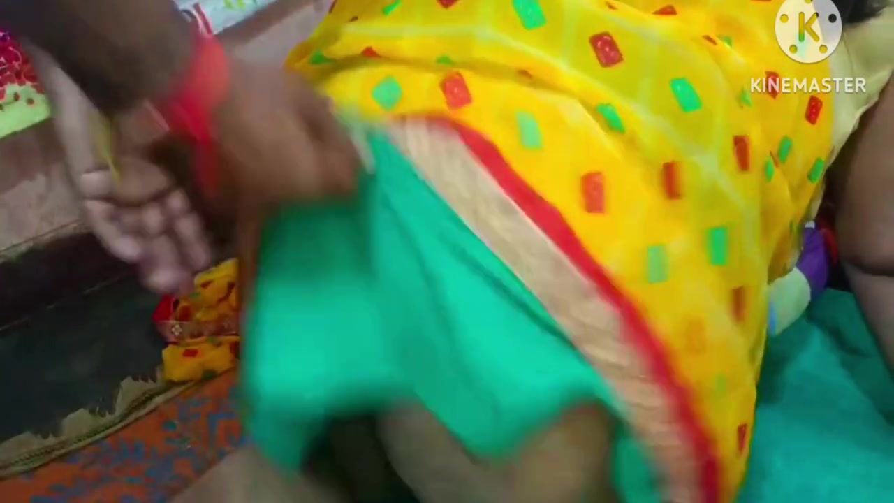 Mein Aaj Mousi Ka Sath Sex Kiya