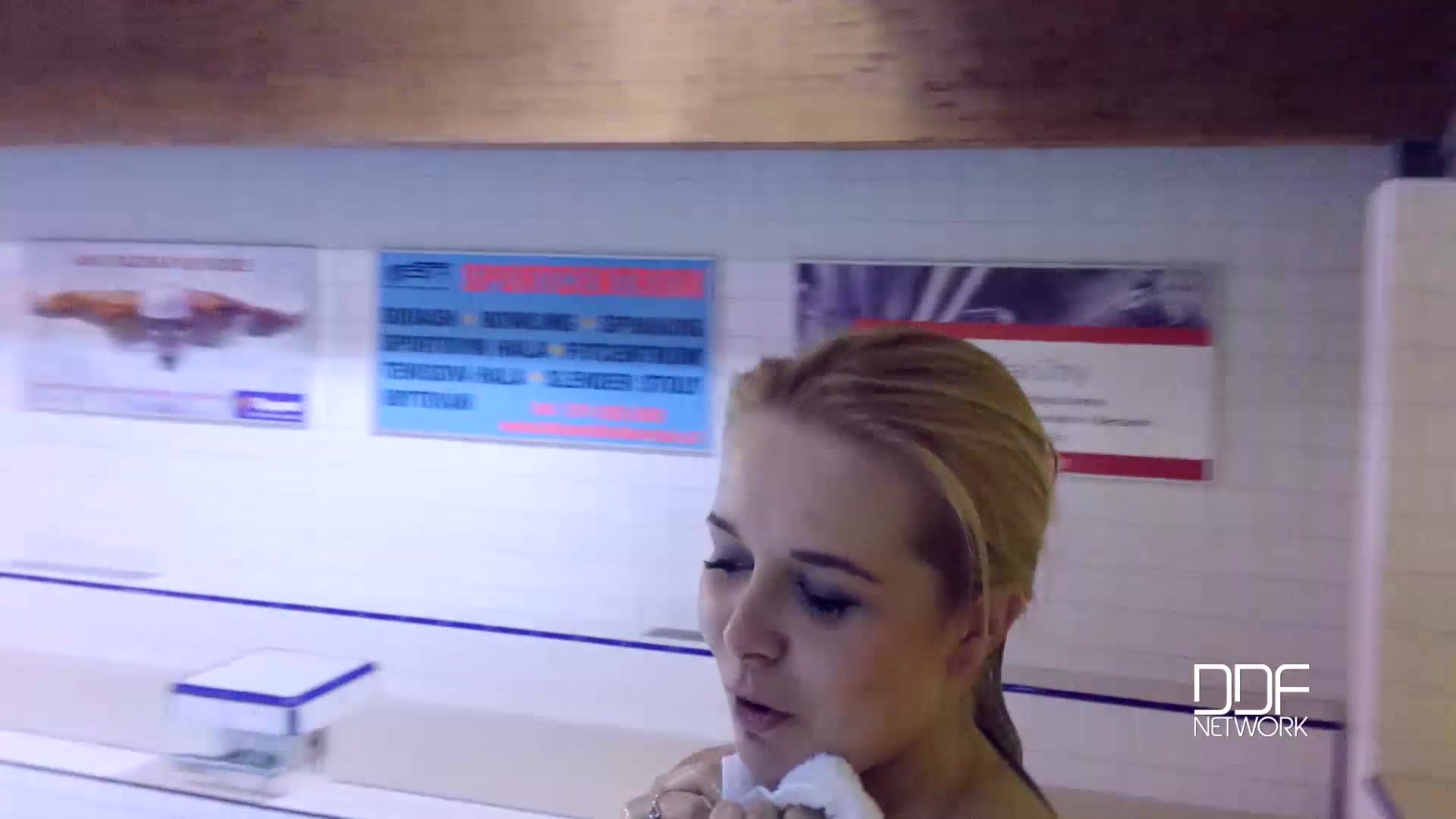 Natural Tit Blonde Delivers Debut POV Blowjob - PornWorld