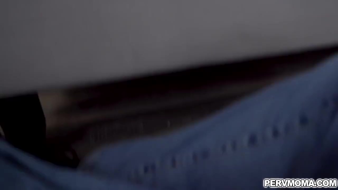 Pulls Out Her Dildo And Starts Toying He - Chanel Preston