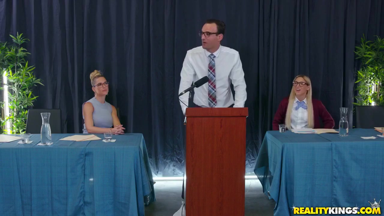 Alex Legend - Old - Matures Have Intercourse 18-year-olds - Master Debat