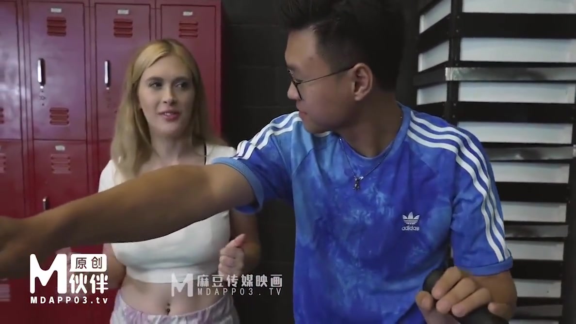 Huge Boobs In Blonde Mature Milf Sports Teacher With And Big Butts Have A Hardcore Sex With A Big Dick Asian Guy