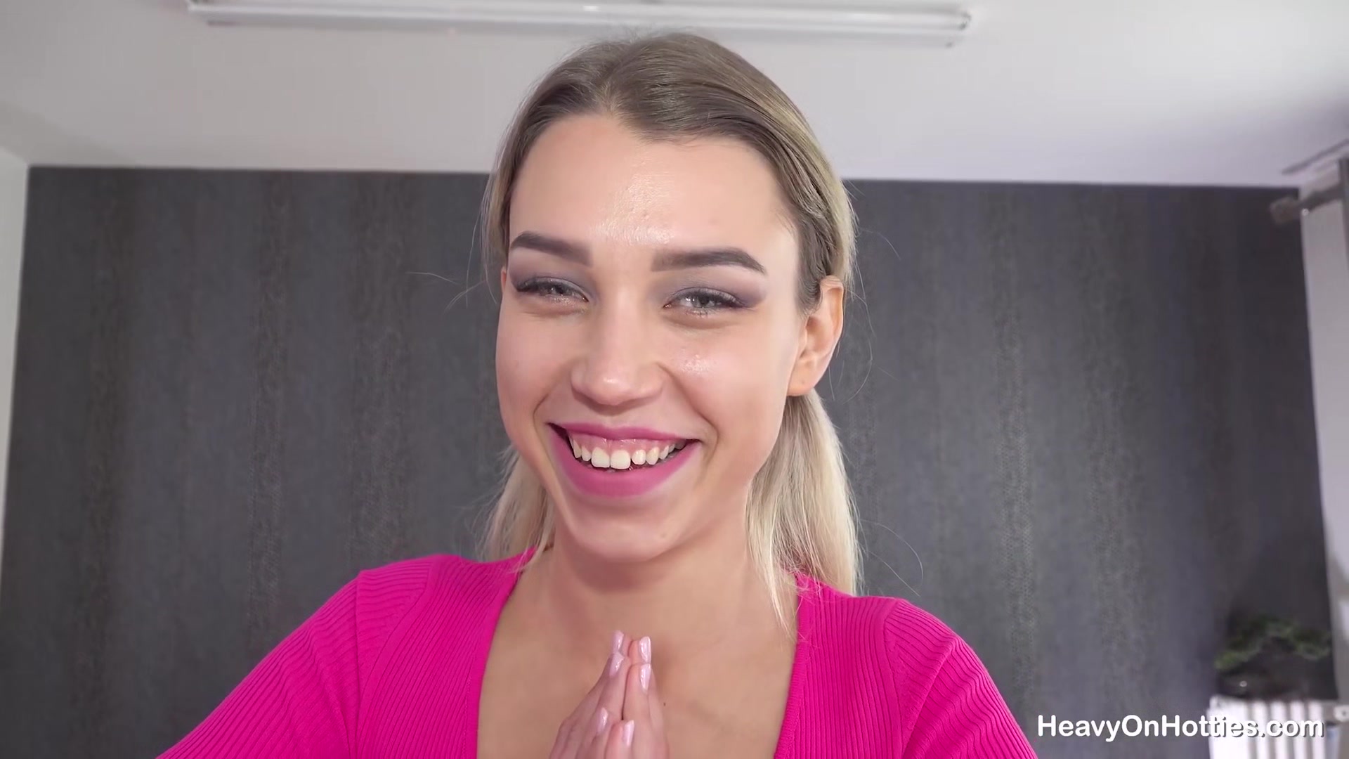 I Will Come With Elena Vedem - HeavyOnHotties