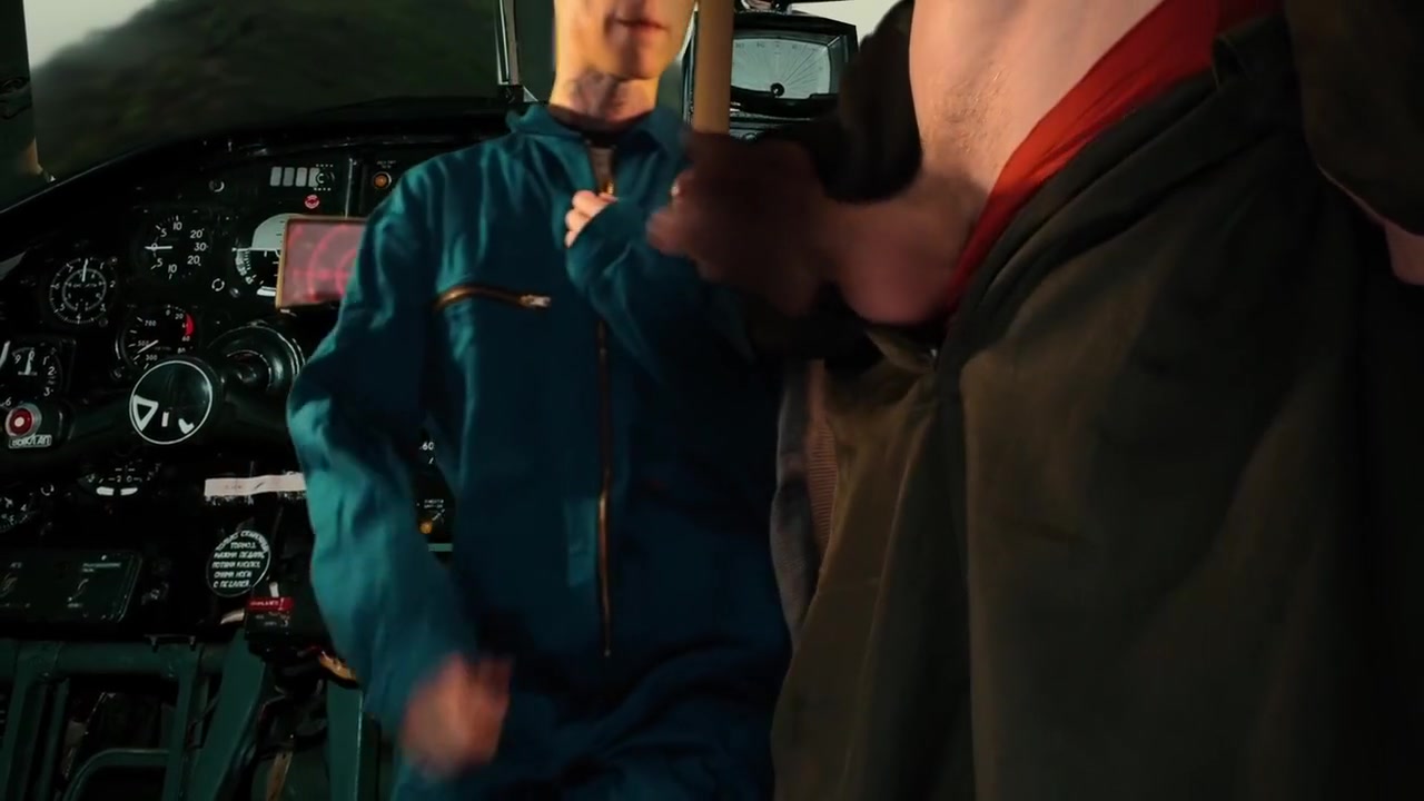 Distracted Plane Pilot Engages In Intimate Activity
