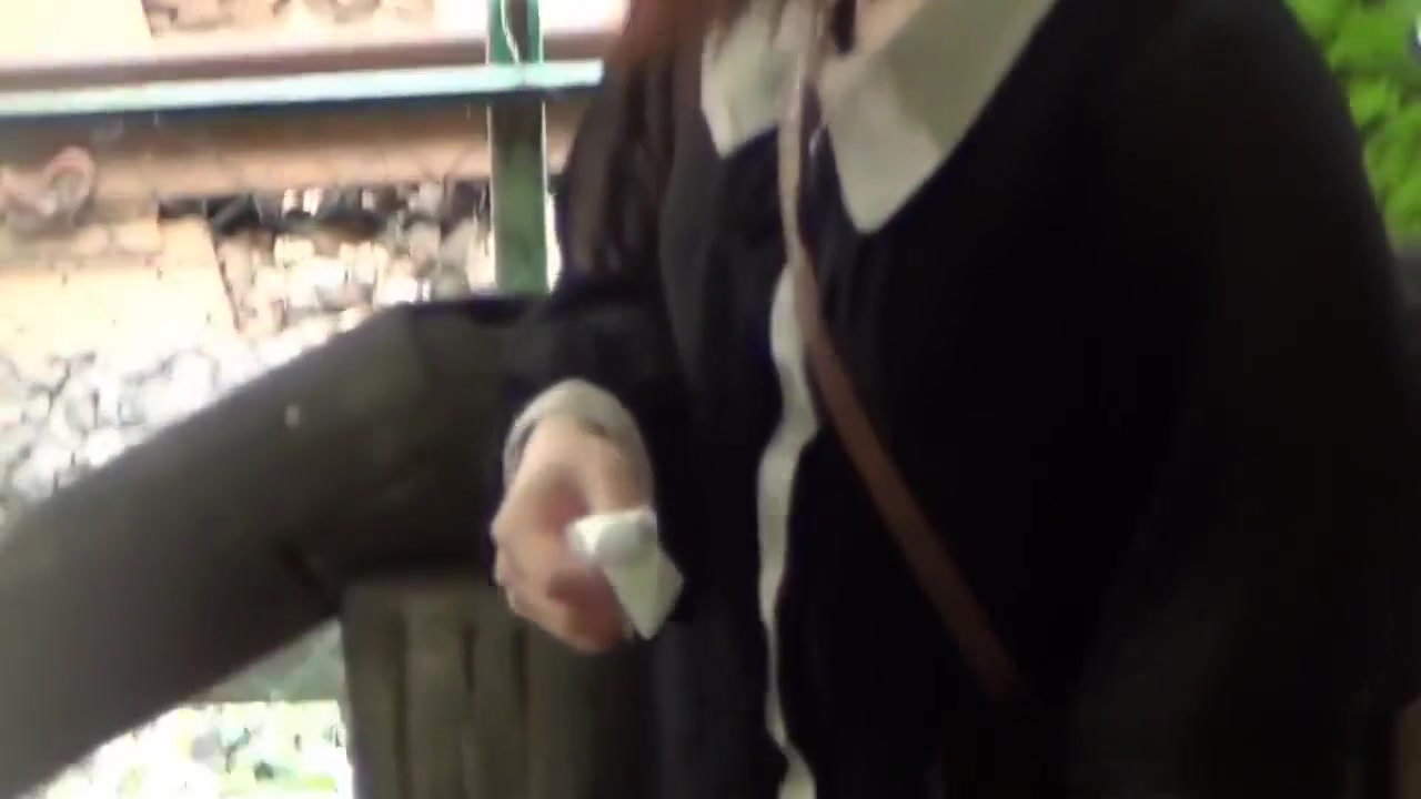 Japan Babes Piss Outdoors