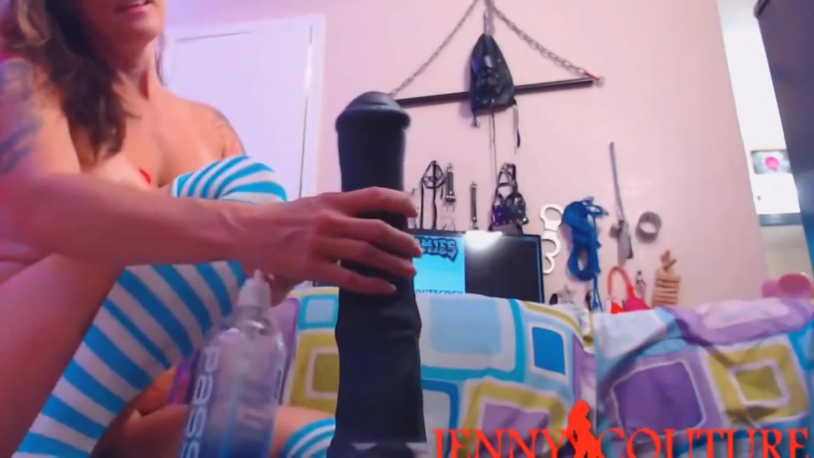 Jenny Couture In Monster Sizes Addicted Jenny Destroys Tiny Holes