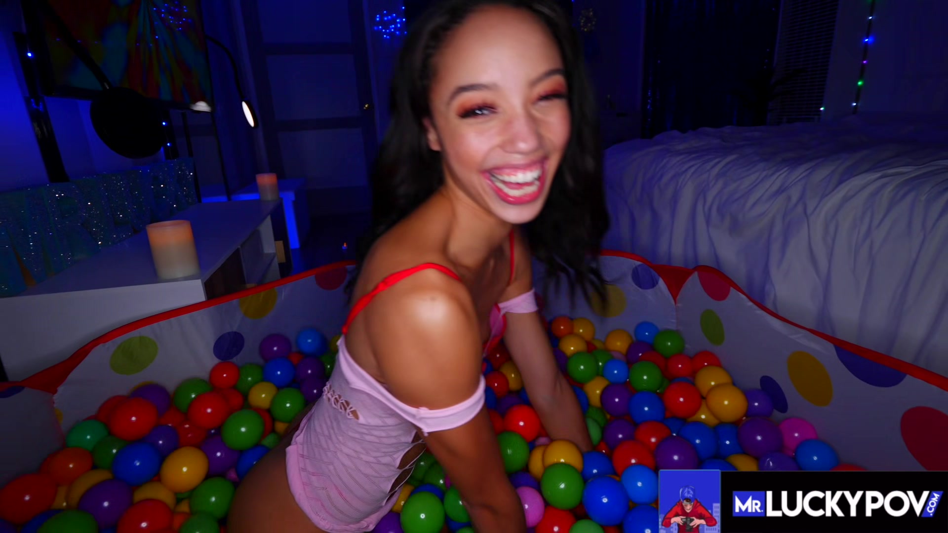Alexis Tae Loves To Play