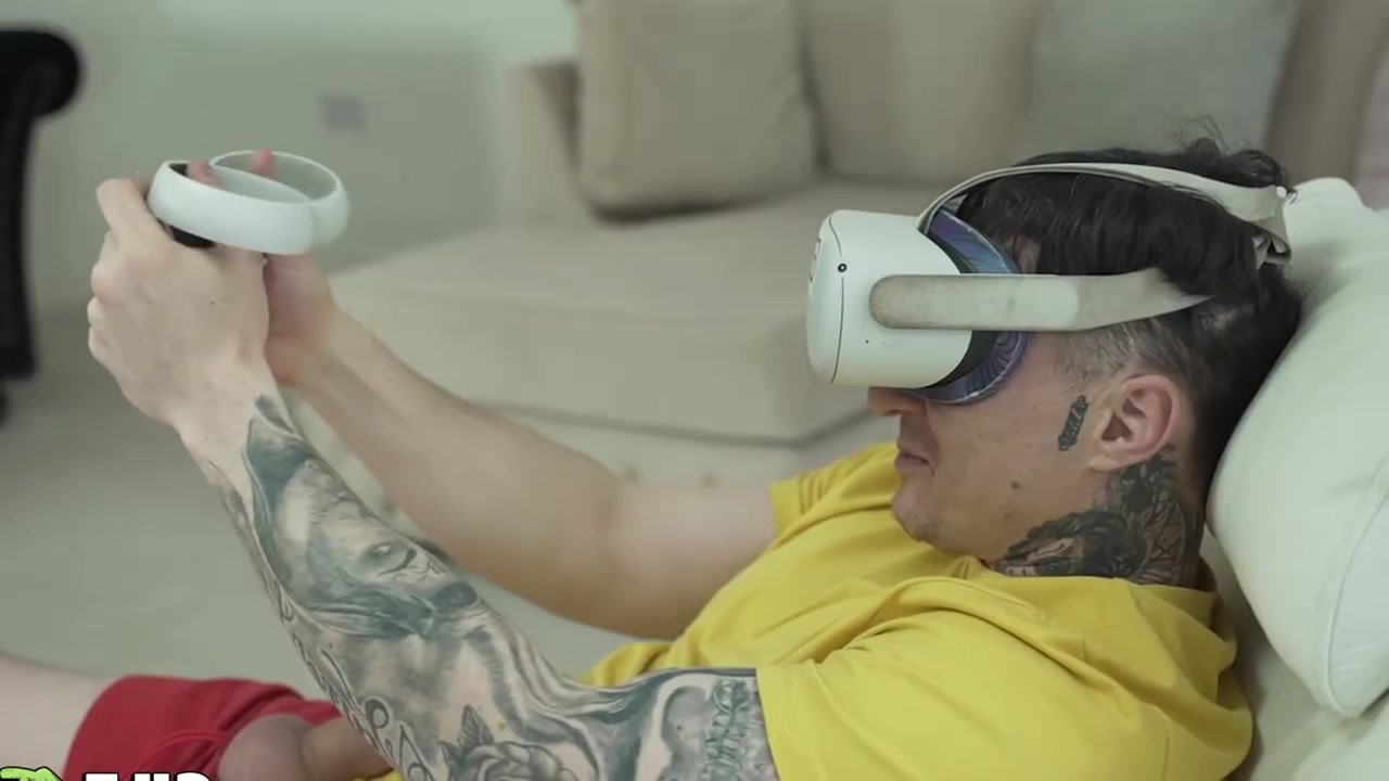 so lifelike this game