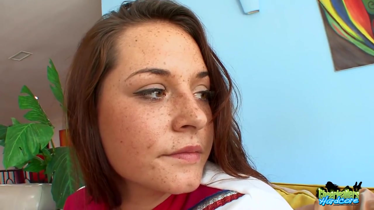 Older Gent Gets A Cock Sucking From Cheerer With Talia Palmer