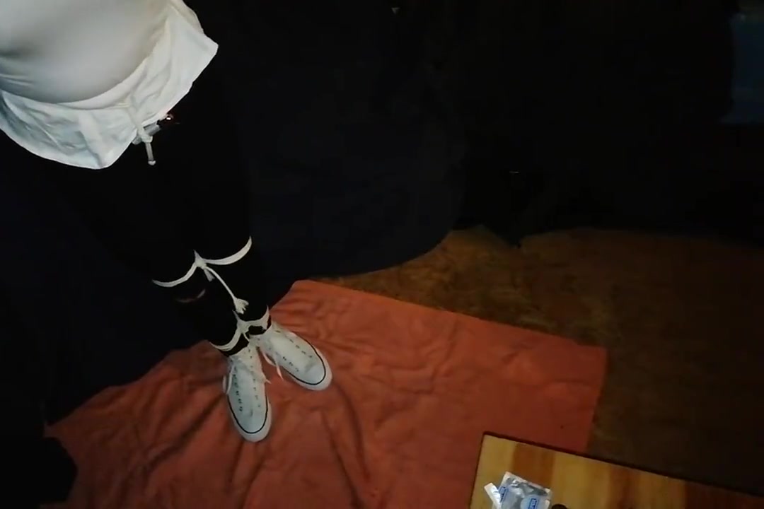 Crossdresser selfbound but can't cum