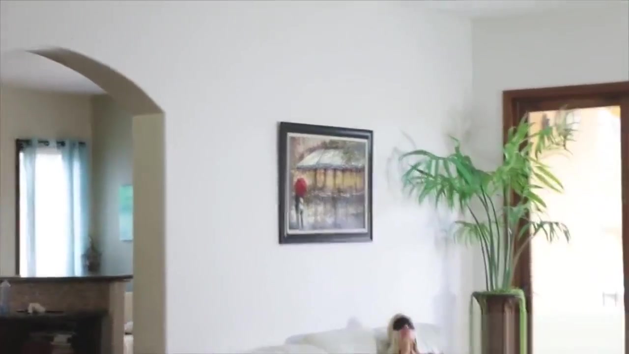 Stepbrother tricks his teen 18+ stepsister so he can fuck her