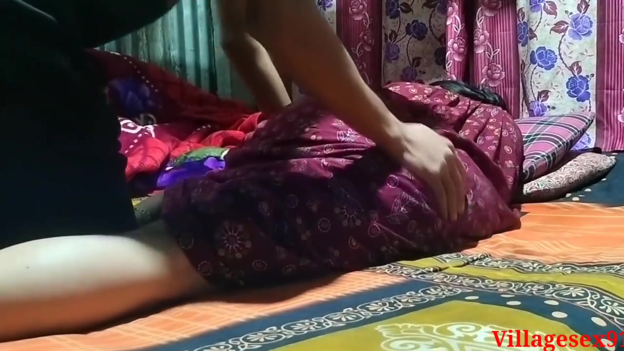 Desi Step mom Ko Ghorpe Chudai With Step son