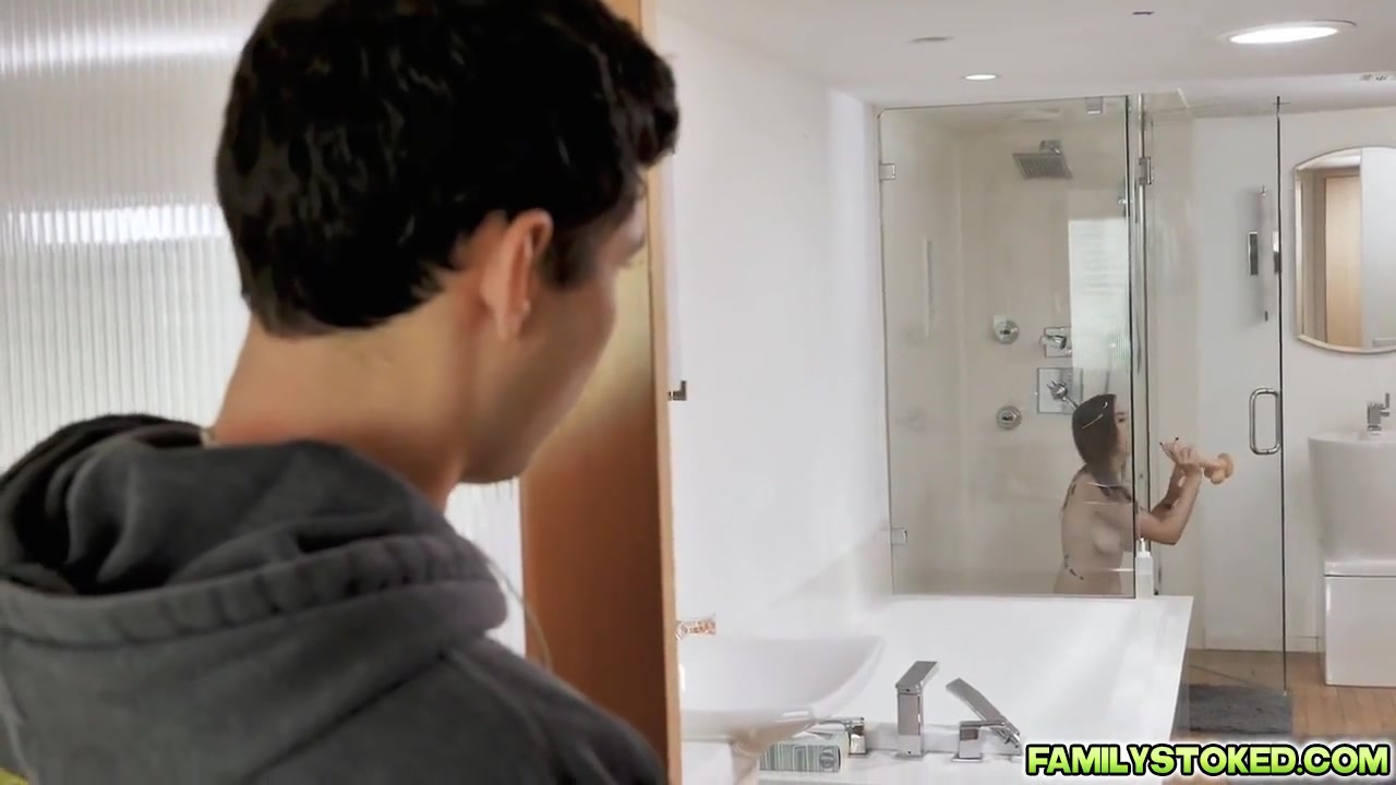 Angel Sucks And Fucks Stepbro Until He Squirted His Loa