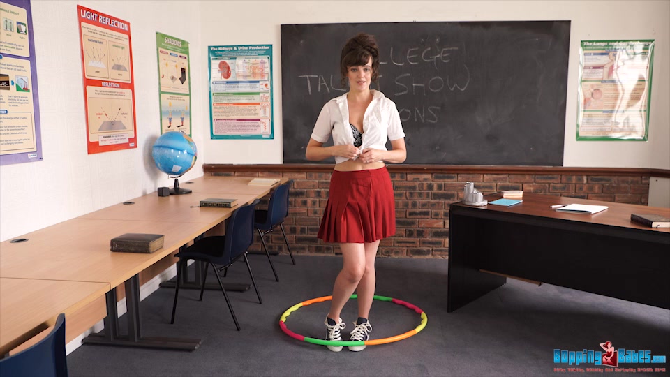 Kate-Anne - Talented student 18+ - BoppingBabes