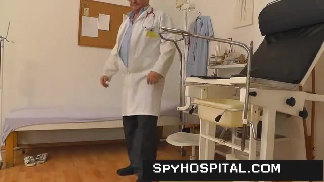 set-up in gyno exam room
