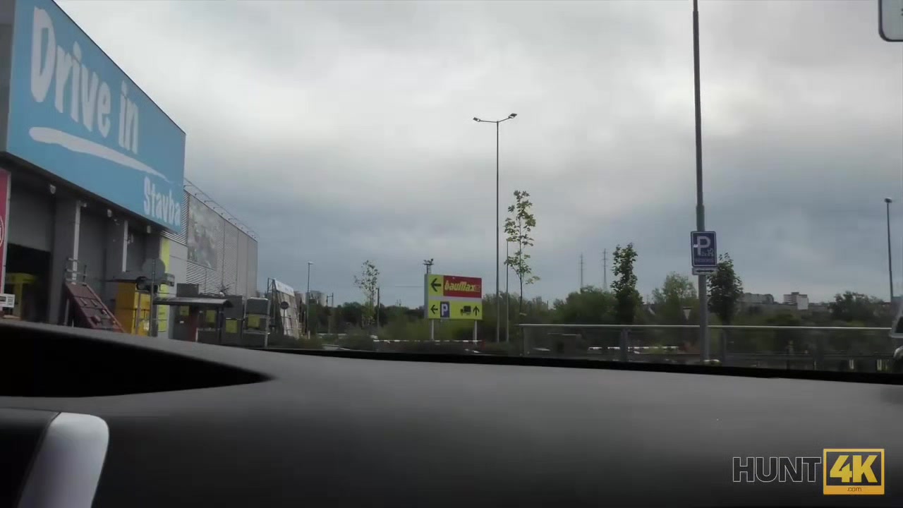HUNT4K. Hunter pickups hot girl and her BF by the shopping center