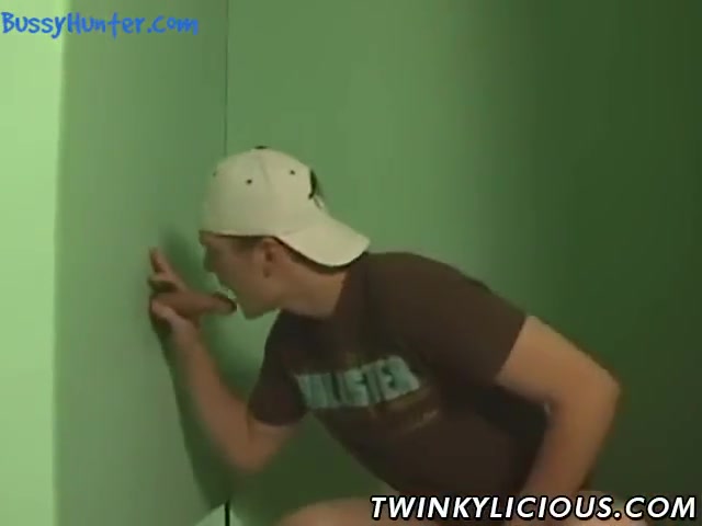 Gloryhole Anal With Two Tight Twinks Who Love Somelife Network - Amat