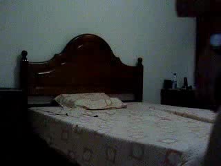 I like to masturbate when my boyfriend is at job